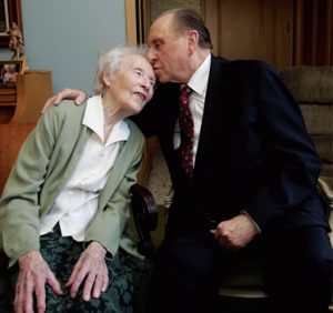 Prezident Monson a vdova